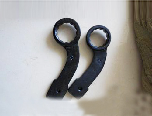 彎柄敲擊梅花扳手